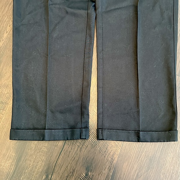 DOCKERS MENS PANTS D4 RELAXED BLACK PLEATED CUFFED 31 x 30 - Picture 6 of 7